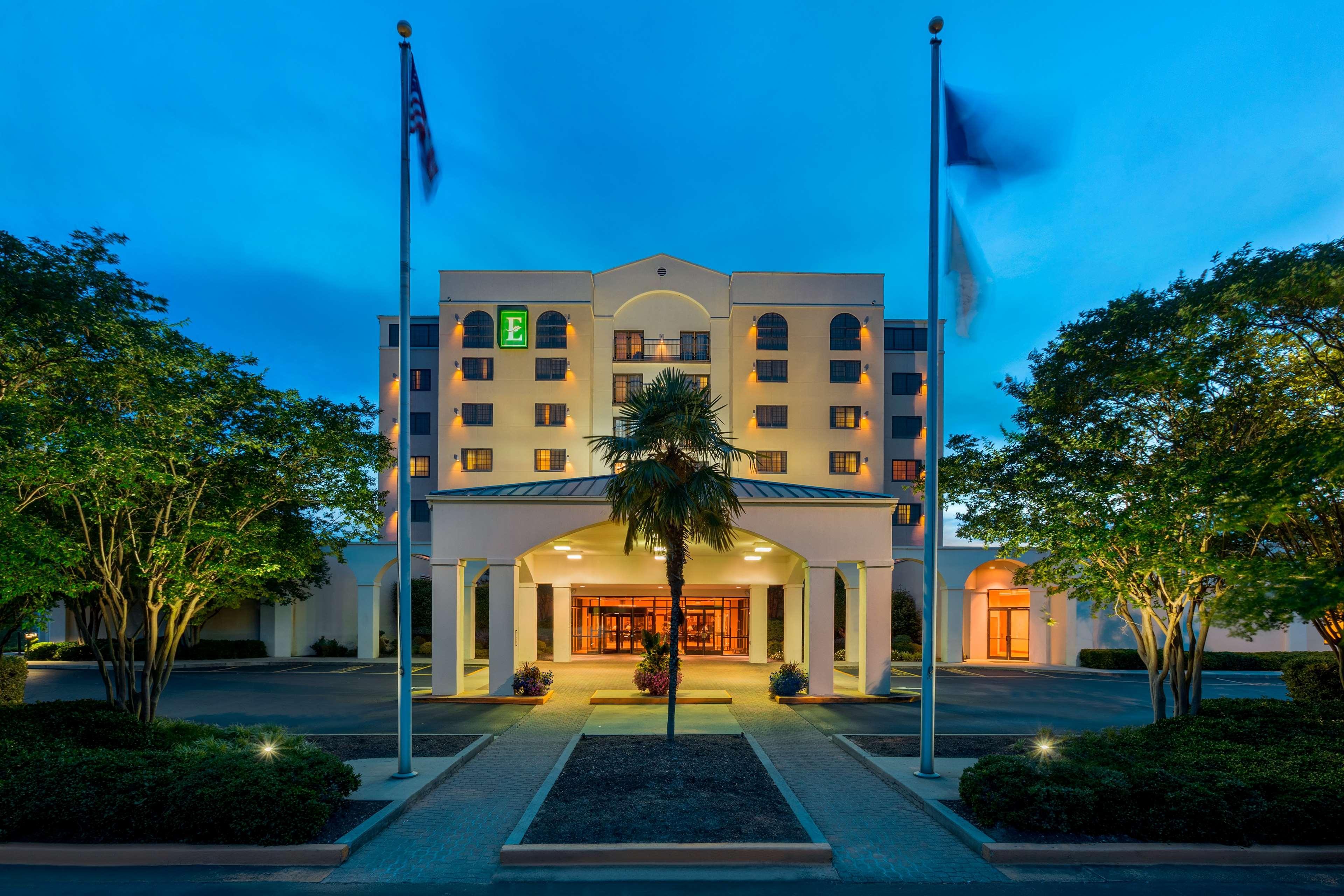 เอมบาสซี สวีท บาย ฮิลตัน โคลัมเบีย เกรย์สโตน Hotel ภายนอก รูปภาพ