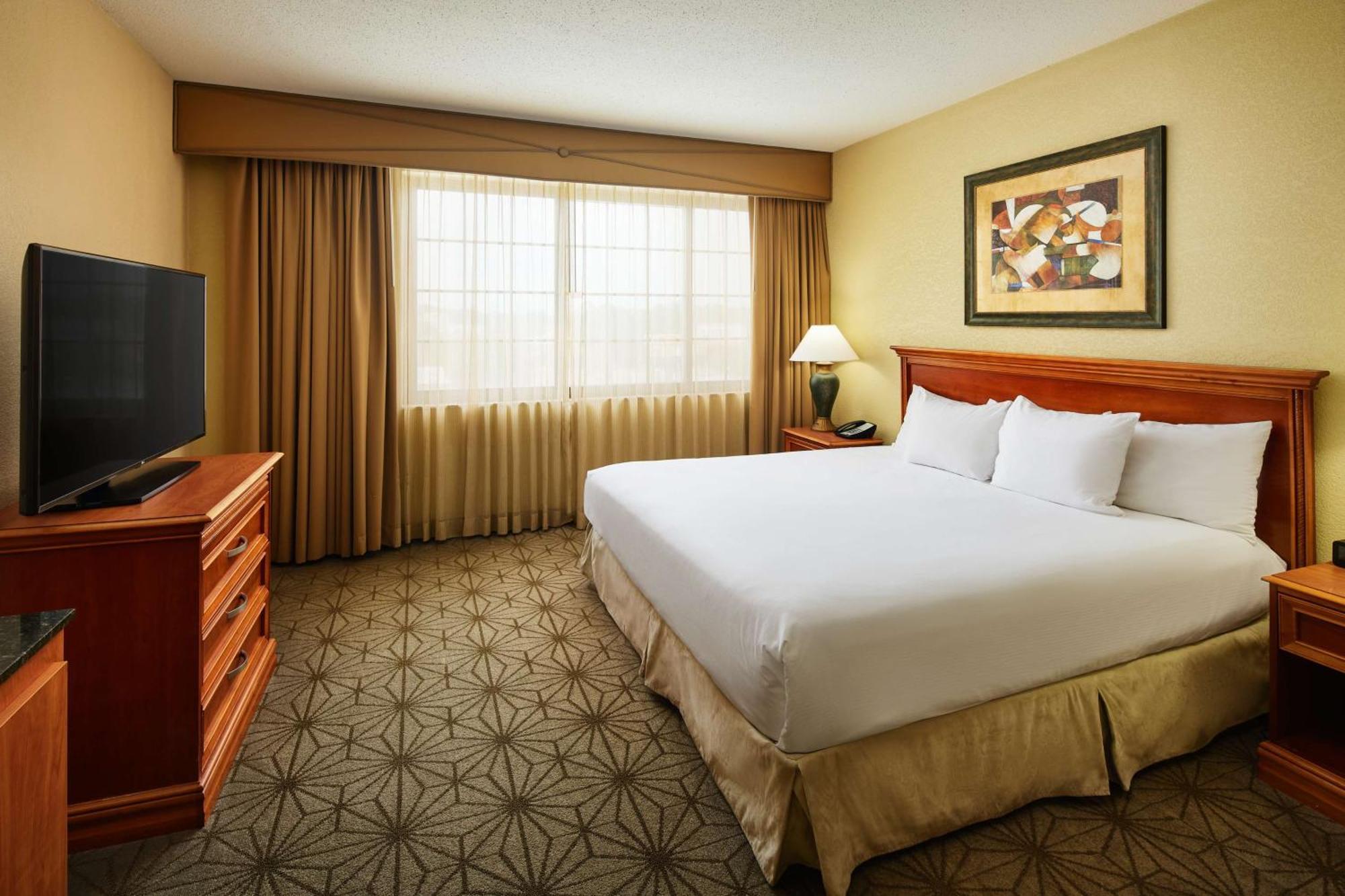 เอมบาสซี สวีท บาย ฮิลตัน โคลัมเบีย เกรย์สโตน Hotel ภายนอก รูปภาพ