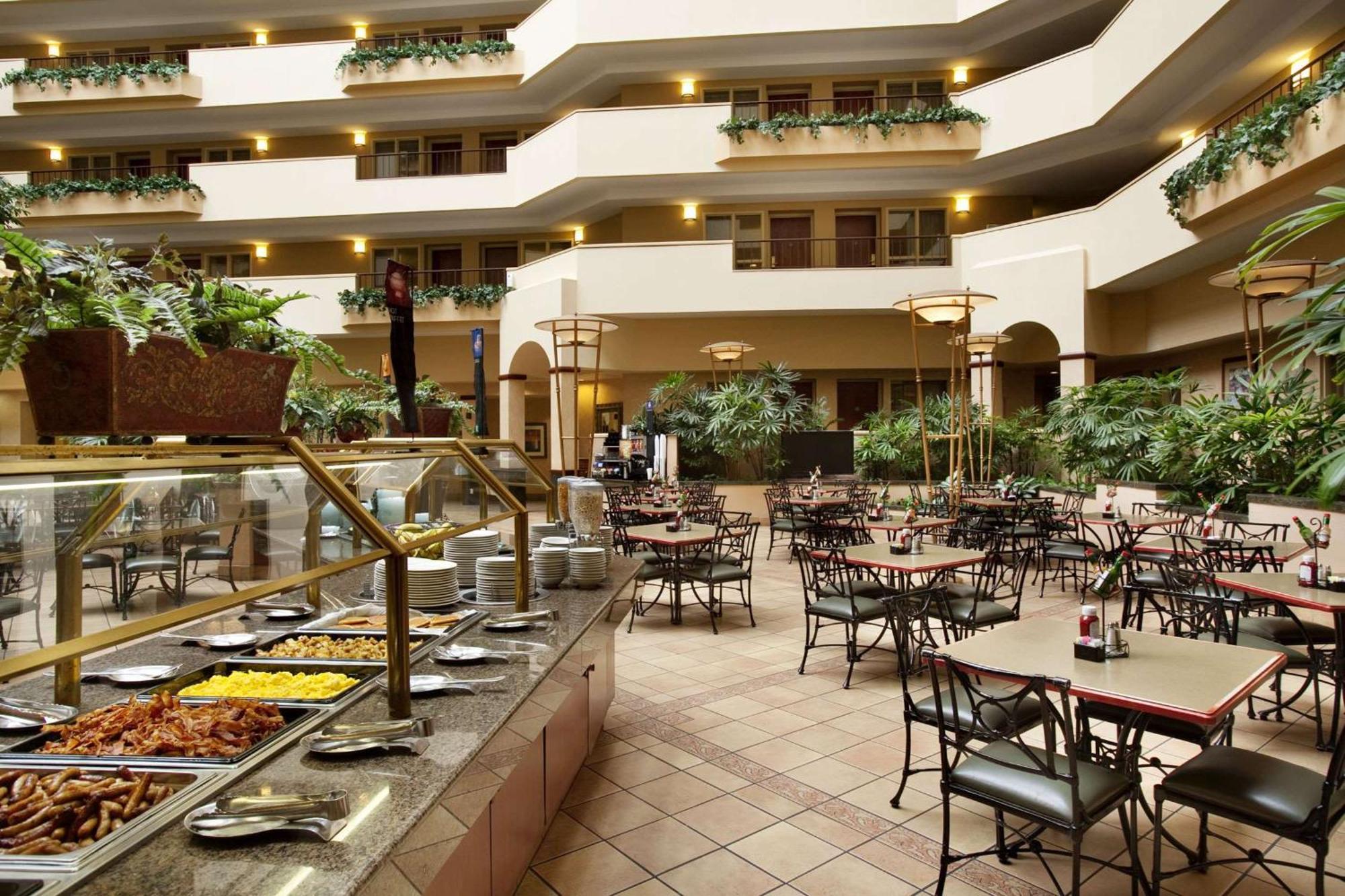 เอมบาสซี สวีท บาย ฮิลตัน โคลัมเบีย เกรย์สโตน Hotel ภายนอก รูปภาพ